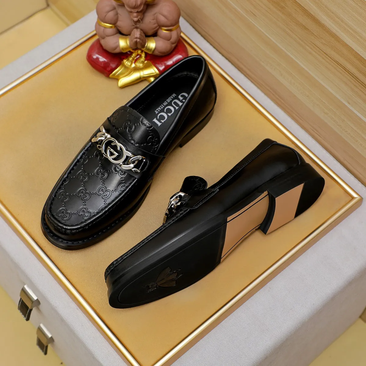 Men's men's shoes💰460💰💰Gucci official website men's business formal leather shoes updated💥Hong Kong counters synchronize new styles💥completely one-to-one replica shipment👍zero gap in counter quality 0⃣️made of imported cowhide on the outside+water-dyed🐂leather lining, color optional! Matching code 38-45